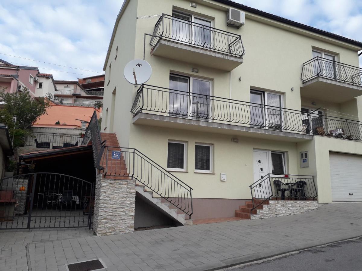 Apartmani Tomljenovic Senj  Dış mekan fotoğraf
